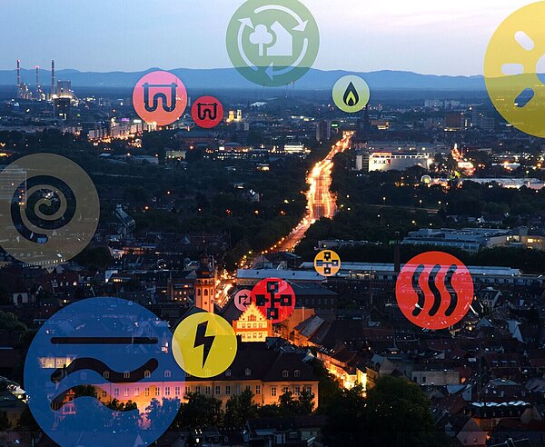 Symbolbild zum "Klimaforum": Ein Blick vom Turmberg über die Stadt Karlsruhe