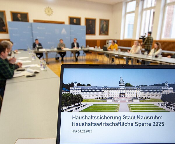 Presstermin zur Haushaltssperre