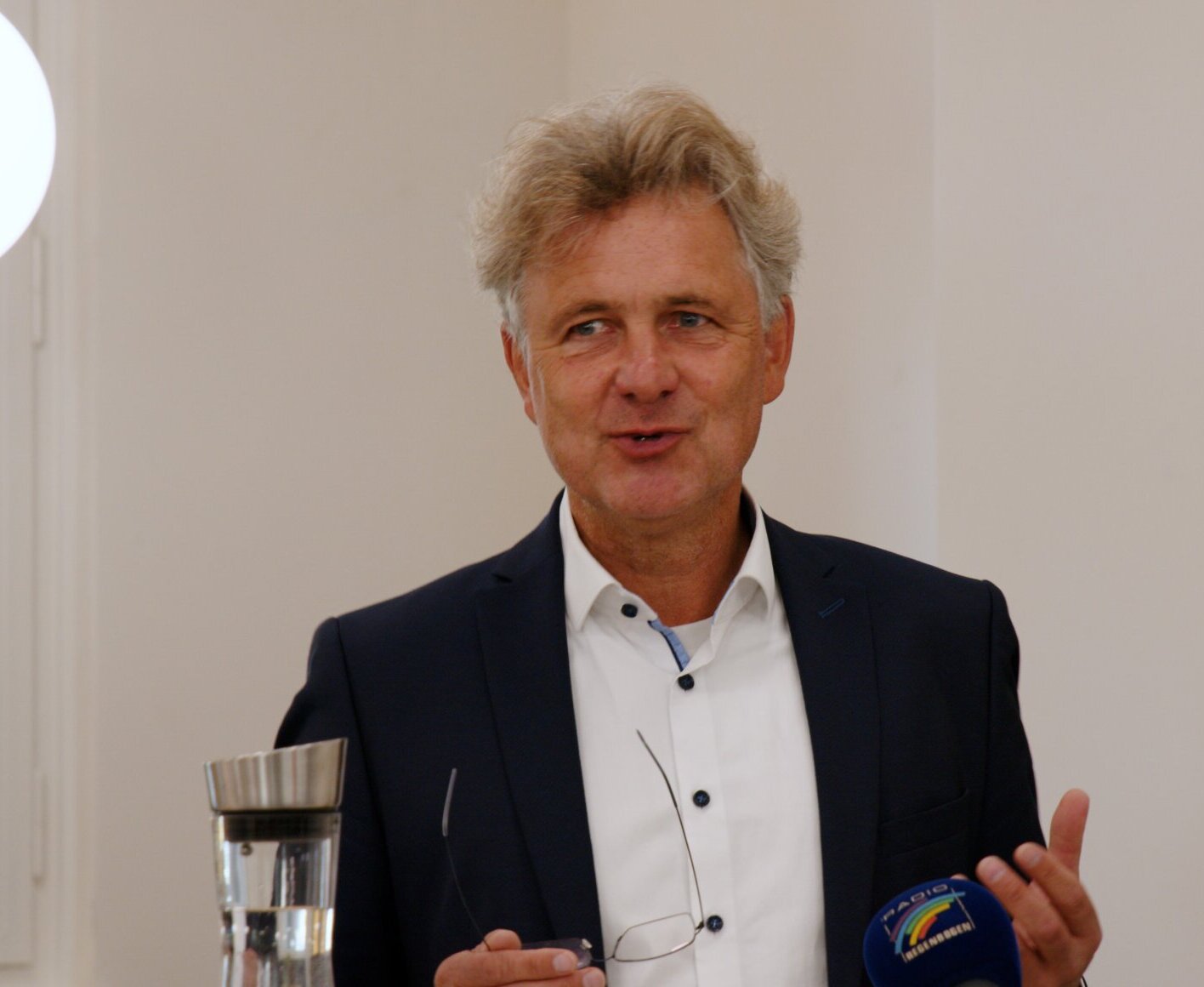 Dr. Frank Mentrup bei Pressetermin