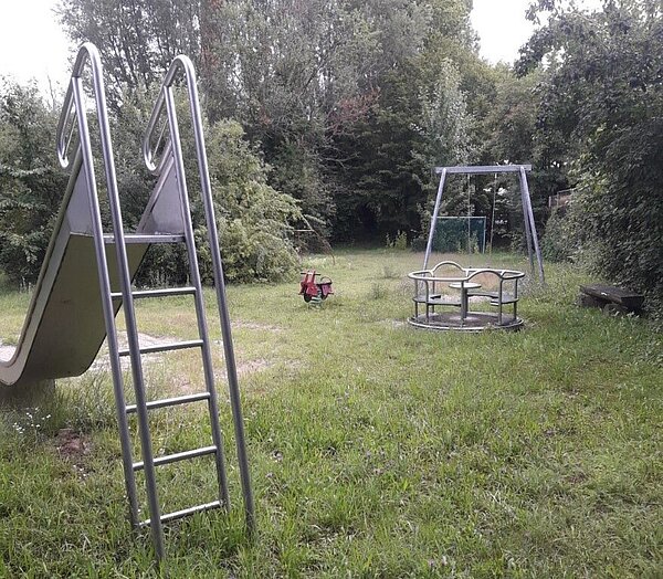 Foto Spielplatz Neue-Anlage-Straße in Beiertheim-Bulach