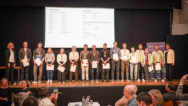 Bei der Sportehrung 2026 wurden Sportlerinnen und Sportler für ihre herausragenden Leistungen gewürdigt.