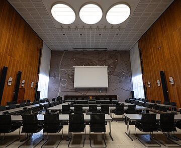 Bürgersaal bestuhlt für Gemeinderatssitzung