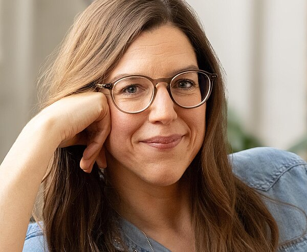 Porträt von Charlotte Inden