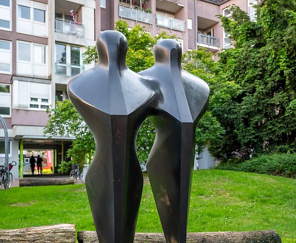 Einweihung der Skulptur "Paar verbunden"  von Bidlhauer David Lauer in der südlichen Nottingham-Anlage
