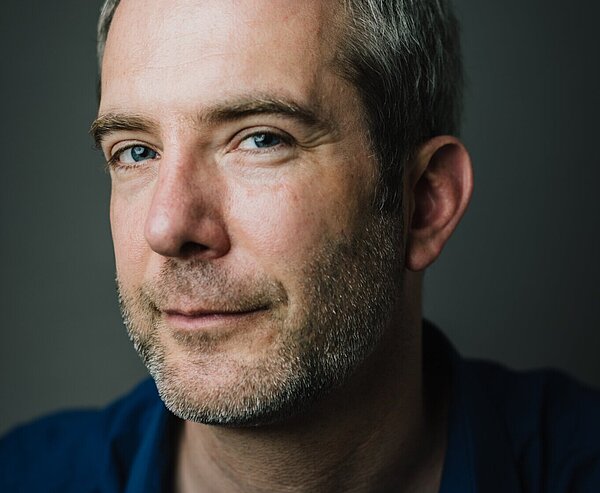 Sascha Lübbe, Berliner Reporter und Autor.