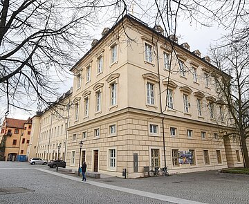 Außenansicht der Karlsburg in Durlach