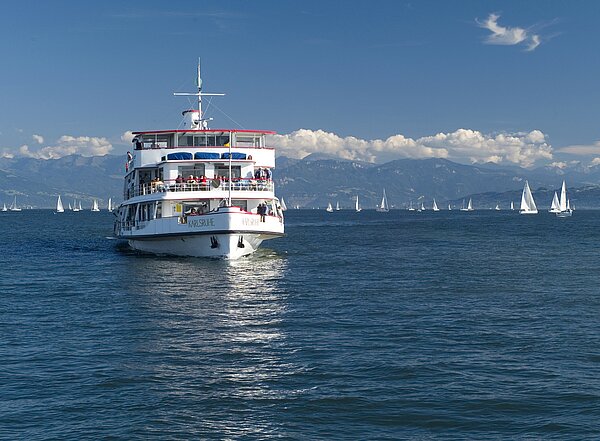 Blick auf die Frontseite des Bodenseeschiffes