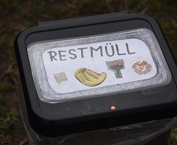 Restmülltonne