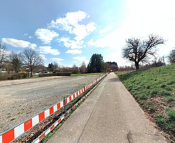 Das Grundstück für den geplanten Lebensmittelmarkt in Grünwettersbach befindet sich in Hanglage.
