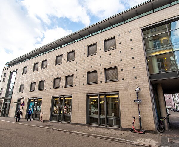 Architektur-Impressionen der Stadtbibliothek