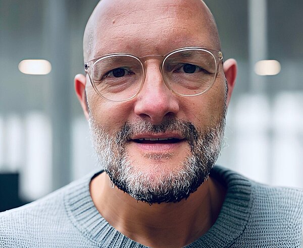 Jo Failer,  ehemaliger Journalist und Moderator.