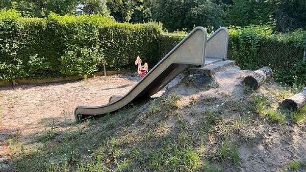 Foto Spielplatz in der Kleingartenanlage in der Hermann-Schneider-Allee