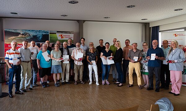 Gruppenfoto der Geehrten.