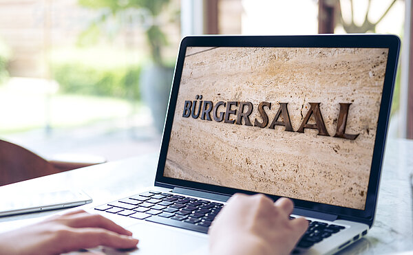 Laptop mit Schrift Bürgersaal