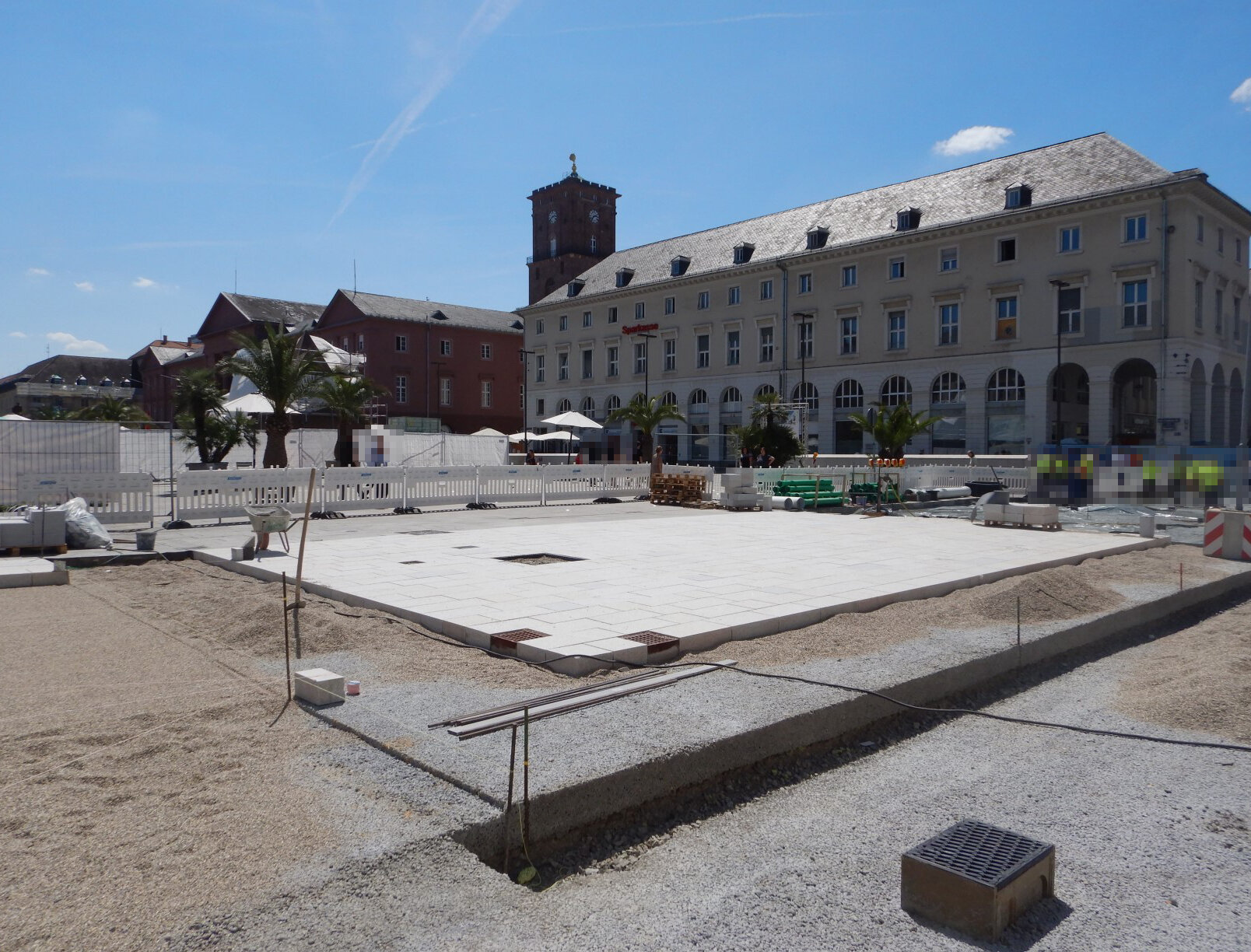 Neugestaltung der Kaiserstraße – Erster Bauabschnitt – Platten- und Pflasterverlegung