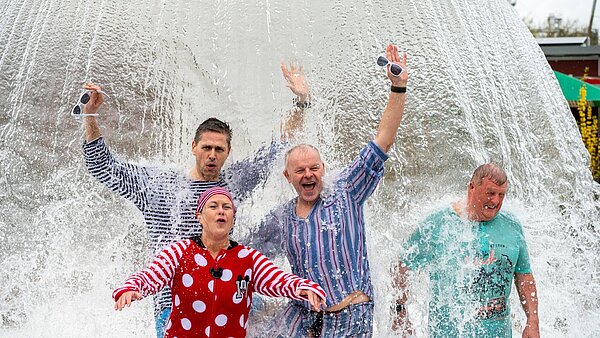 Das Sonnenbad ist mit einer Eröffnungsparty in die Saison gestartet.