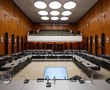 Bürgersaal bestuhlt für Gemeinderatssitzung