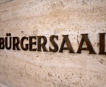 Schriftzug "Bürgersaal"