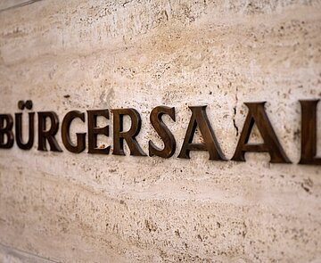 Schriftzug "Bürgersaal"