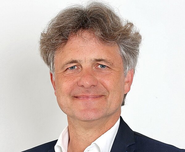 Portrait des Karlsruher Oberbürgermeisters