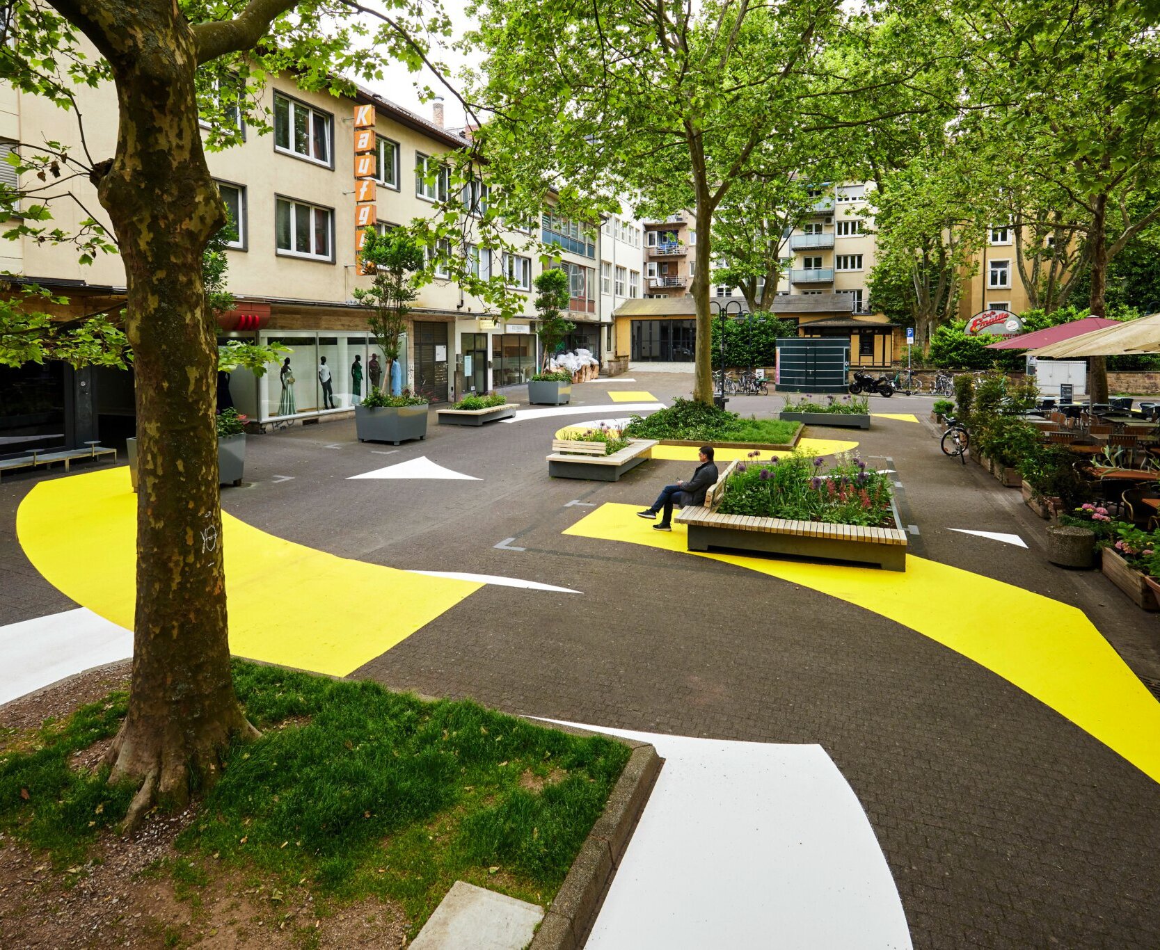 "Offene Runde" im Passagehof