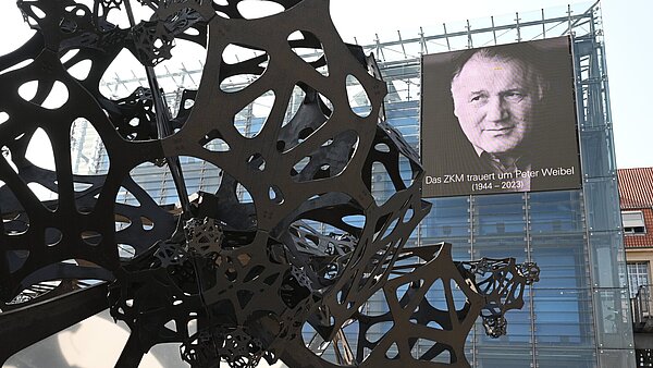 Das ZKM trauert um Vorstand Peter Weibel.