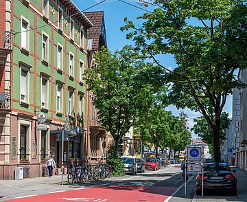 Blick auf die Sophienstraße in Höhe Lessingstraße. 