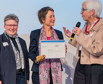 Übergabe der EEA Zertifizierung in Gold