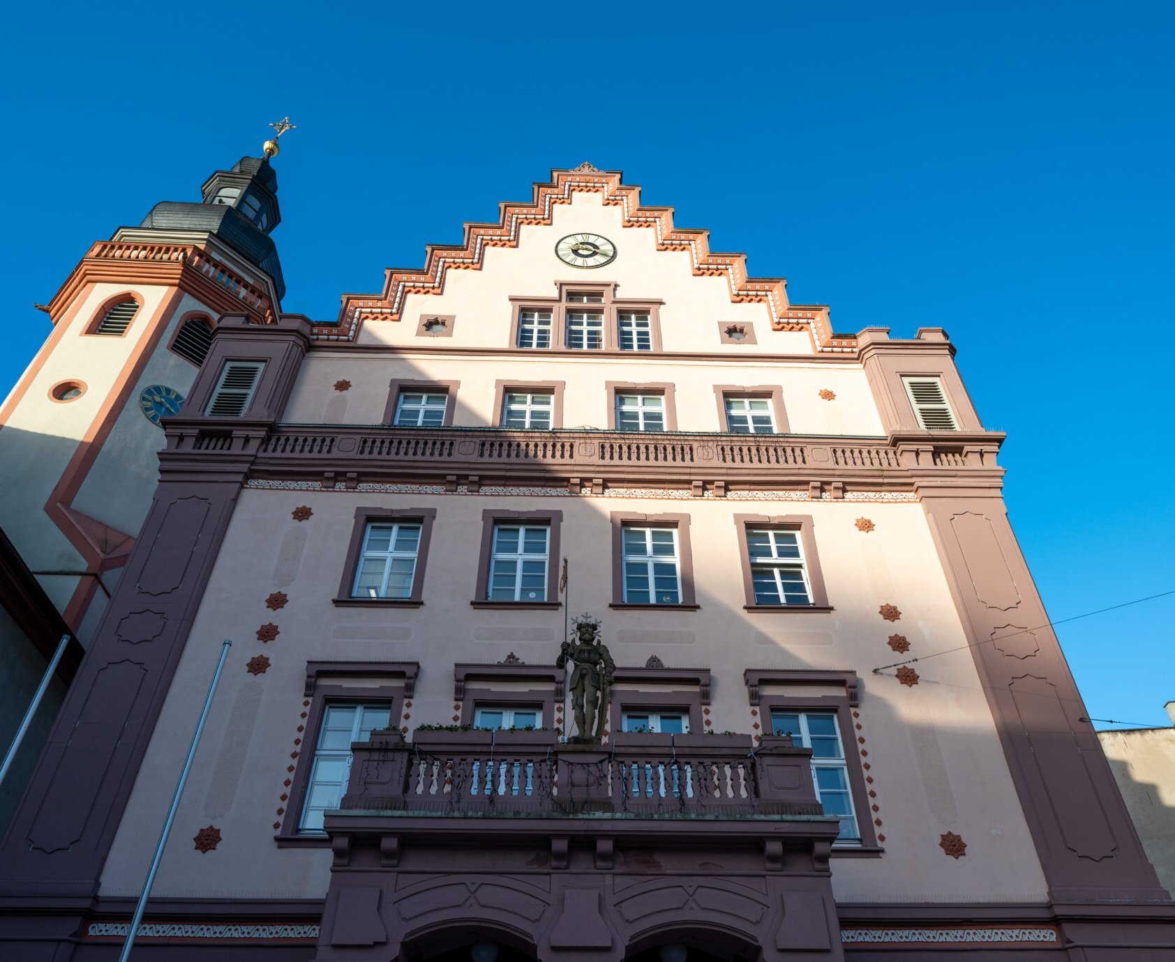 Außenansicht des Durlacher Rathauses