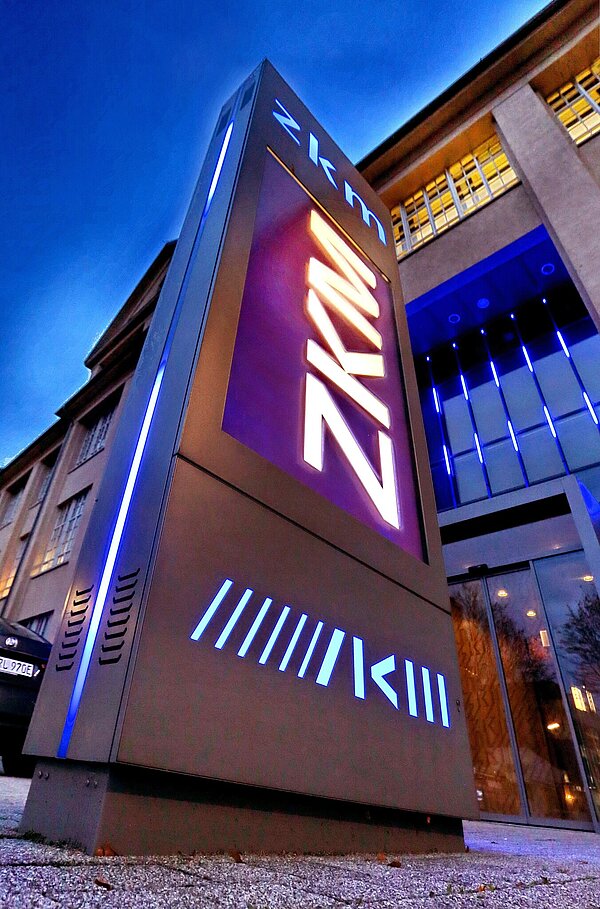 Eingang ZKM