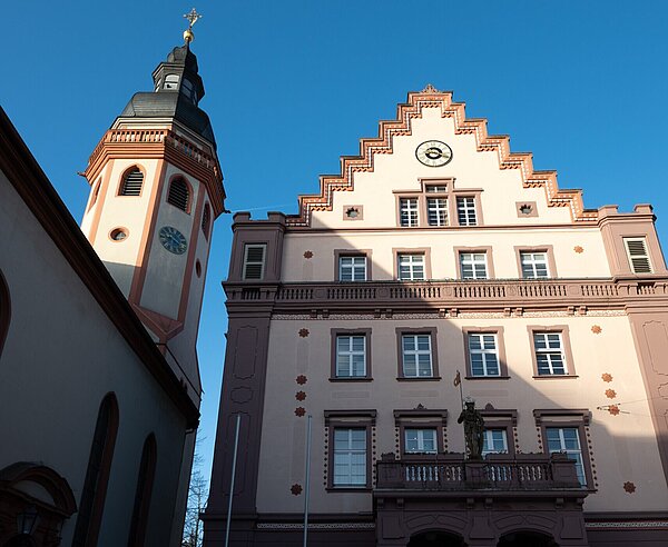 Außenansicht des Durlacher Rathauses