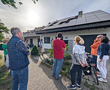 Spazier‘ mit – die Nordweststadt zeigt ihre Sanierungsbeispiele