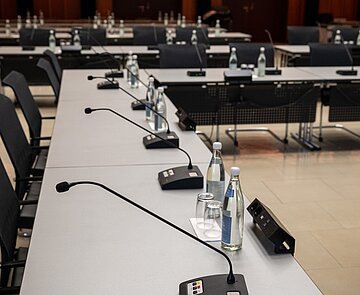 Bürgersaal bestuhlt für Gemeinderatssitzung