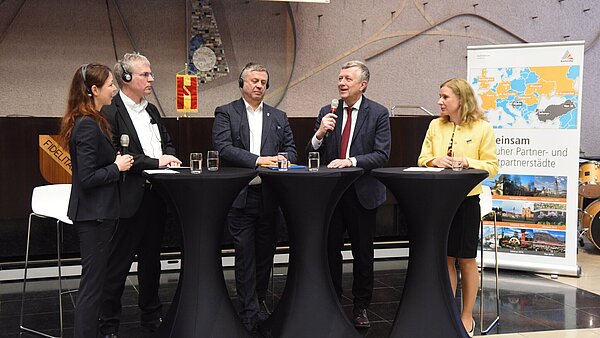 Talkrunde zum Thema "Solidarität verbindet - Städtepartnerschaft lebt"