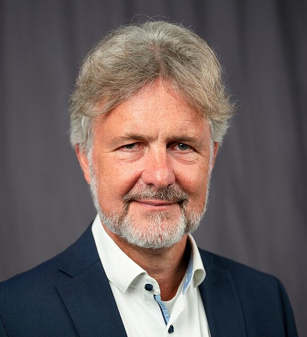 Porträt von Dr. Frank Mentrup