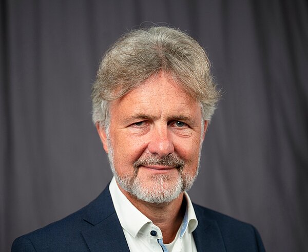 Porträt von Dr. Frank Mentrup