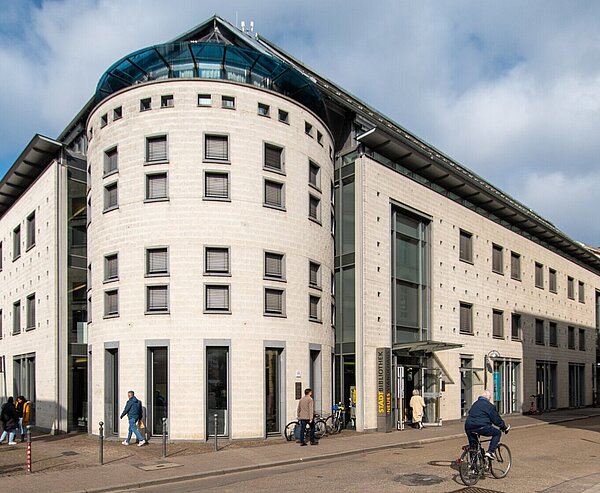 Architektur-Impressionen der Stadtbibliothek