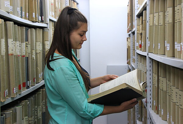 Auszubildende im Stadtarchiv