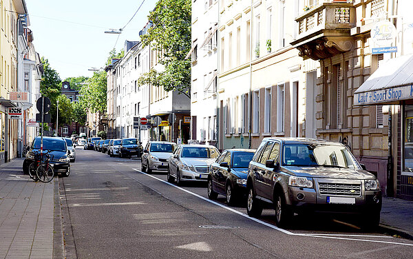 Das Foto zeigt die Bewohnerparkzone B2 in der Innenstadt.