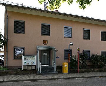 Außenansicht des Rathausgebäudes in Hohenwettersbach