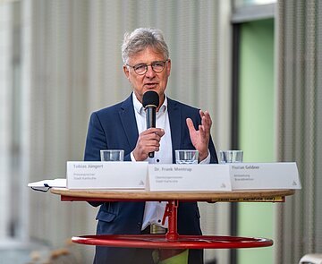 Karlsruhes finanzielle Spielräume werden enger: "Die klassischen Einsparmöglichkeiten sind ausgeschöpft“, blickte das Stadtoberhaupt besorgt auf das kommende Jahr.