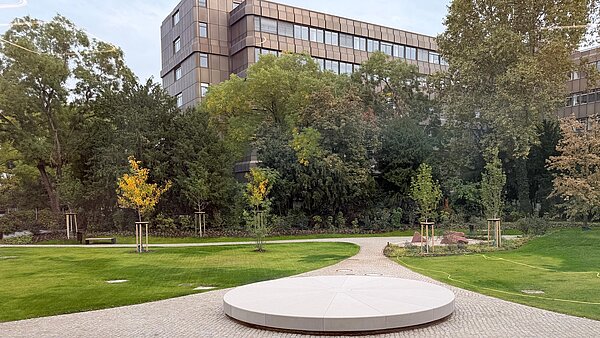Das Bild zeigt den Innenhof des Markgräflichen Palais. 