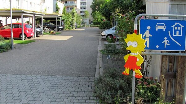 Begrünte Spielstraße