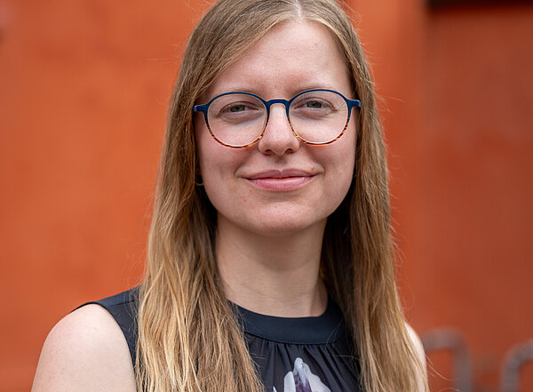 Porträtbild Damaris Helwig