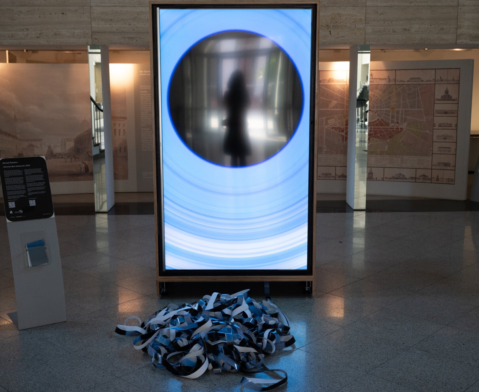 „Medienkunst ist hier“. Installation „Der Himmel über Karlsruhe“