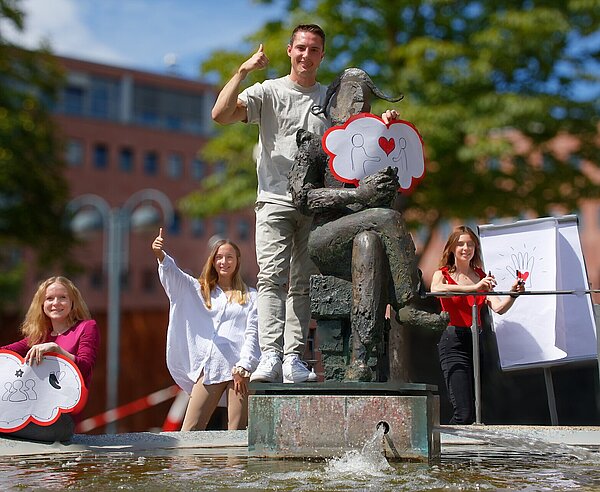 Symbolbild für Fortbildungsangebote für Ehrenamtliche