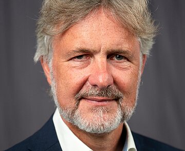 Porträt von Dr. Frank Mentrup