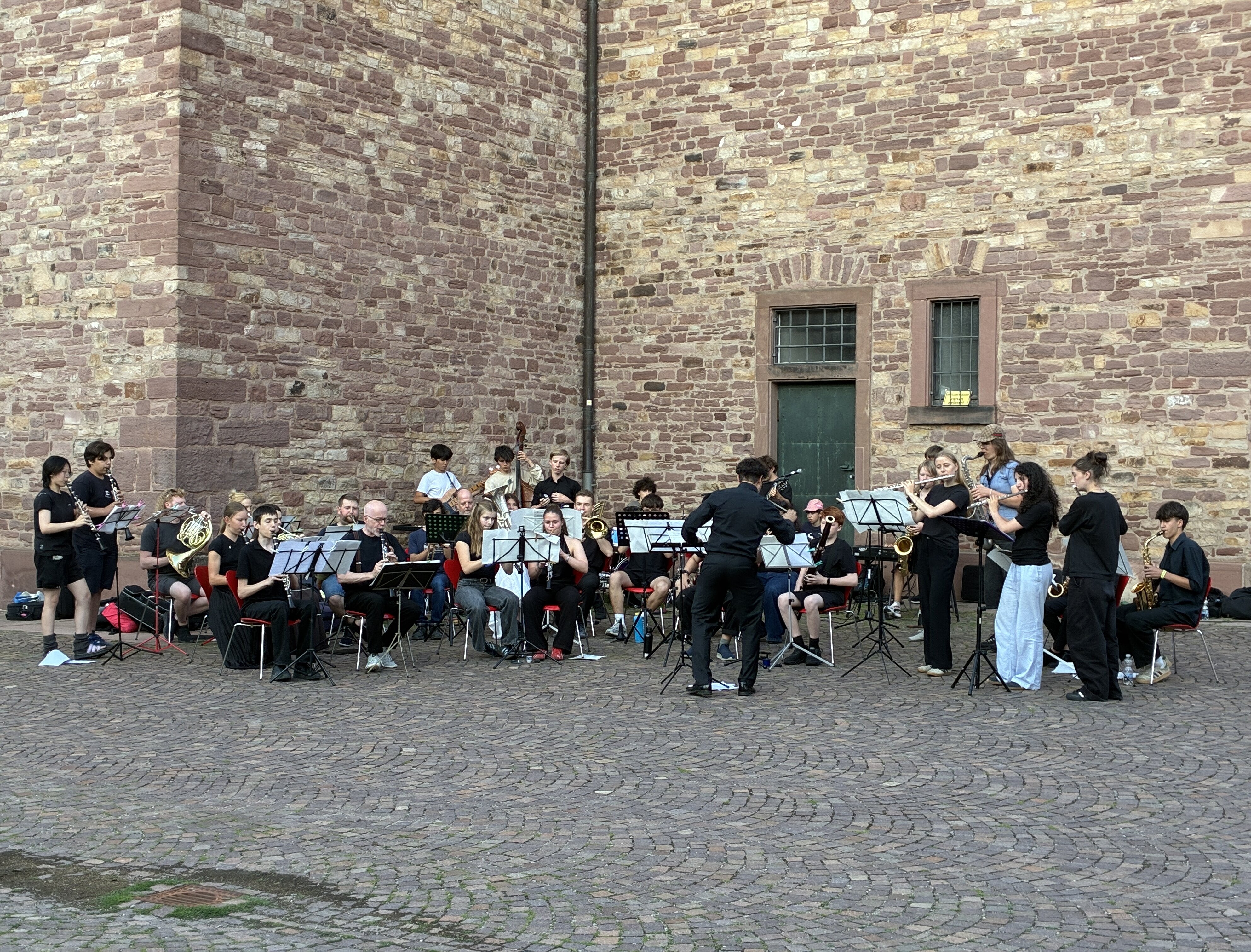 Das deutsche Orchester spielt zusammen mit der Band aus Nancy.