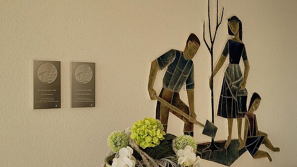 Majolika-Würdigungstafel für Rolf und Erika John