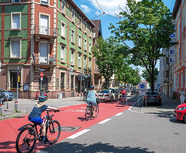 Die Kreuzung von Sophien- und Lessingstraße wird für einen Verkehrsversuch temporär umgestaltet